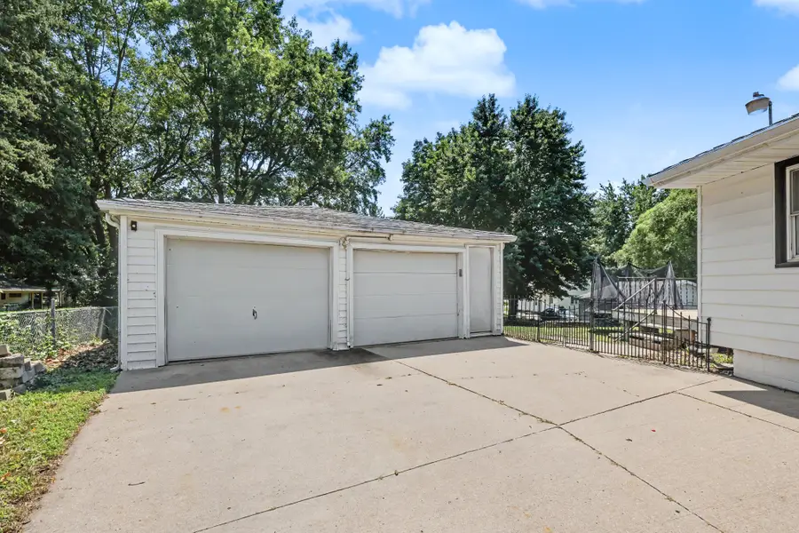 705 Hoffman Avenue, Des Moines, IA 50316 - #3