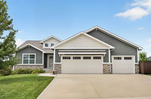 1215 Warrior Run Drive, Norwalk, IA 50211