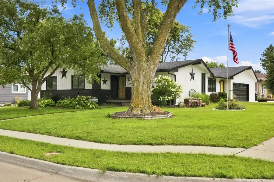 309 SE 8th Street, Ankeny, IA 50021 - #3