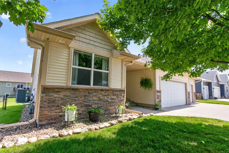 1705 NW Norton Court, Grimes, IA 50111 - #3