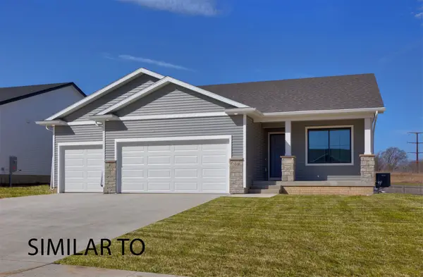 1585 Werthman Drive, Waukee, IA 50263