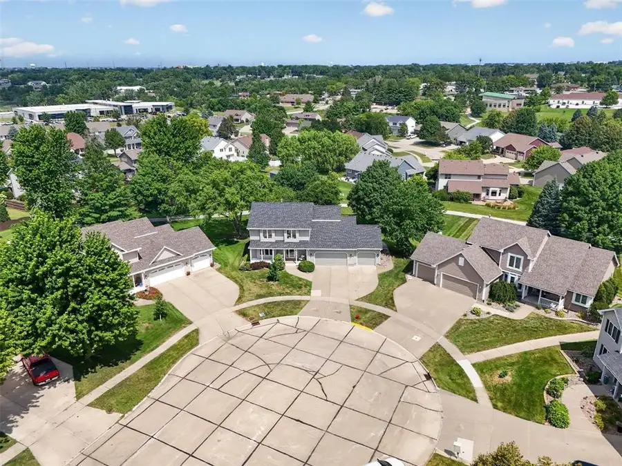 1110 Sandalwood Court Sw, Altoona, IA 50009 - #2