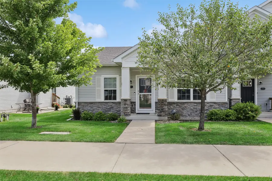 1941 S Warrior Lane, Waukee, IA 50263 - #2
