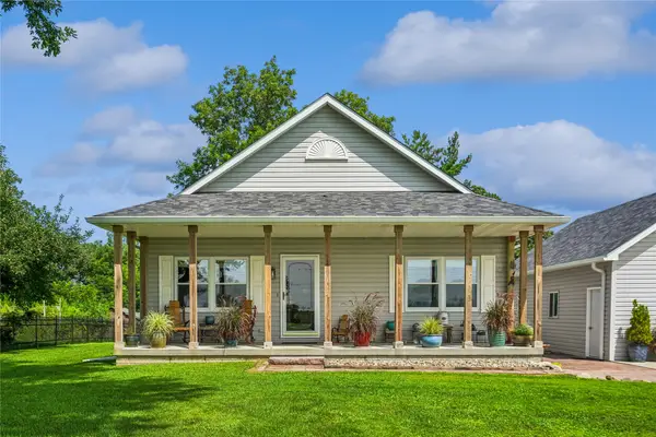 55327 282nd Street, Ames, IA 50010
