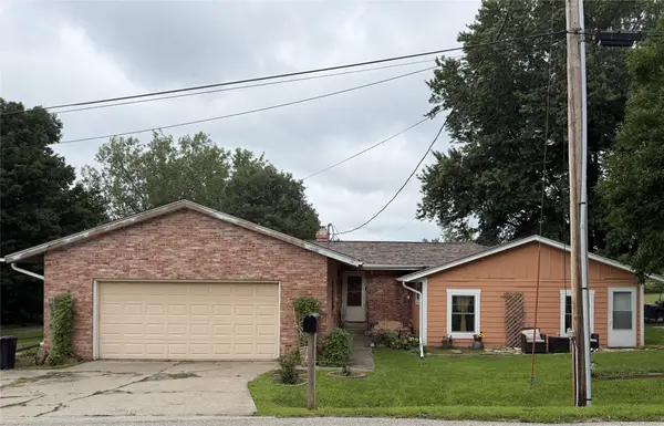 810 Juniper Avenue, Kellogg, IA 50135