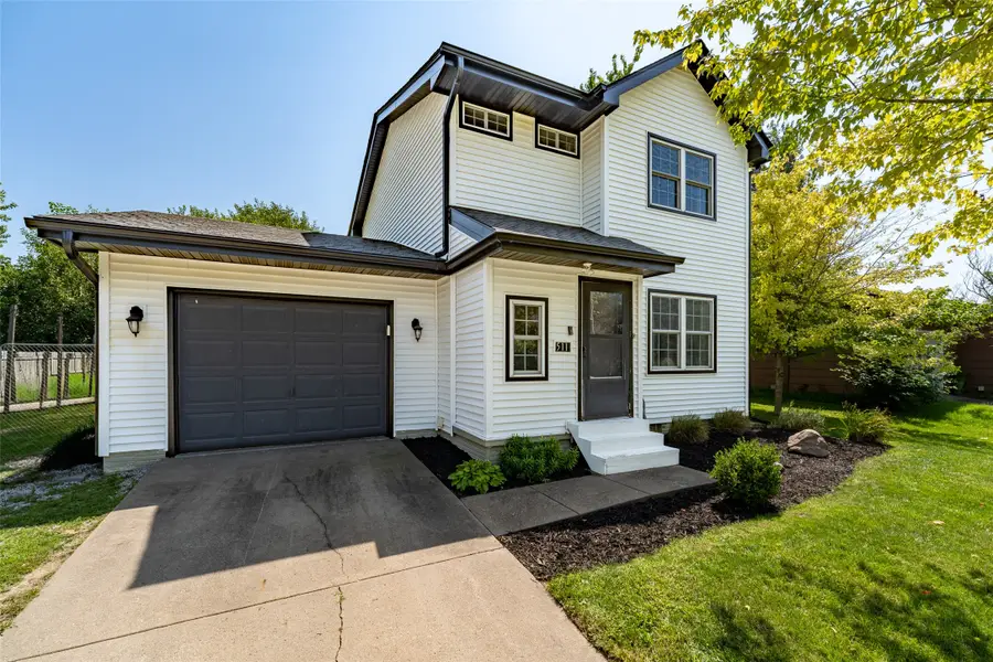 511 11th Court Se, Bondurant, IA 50035 - #2