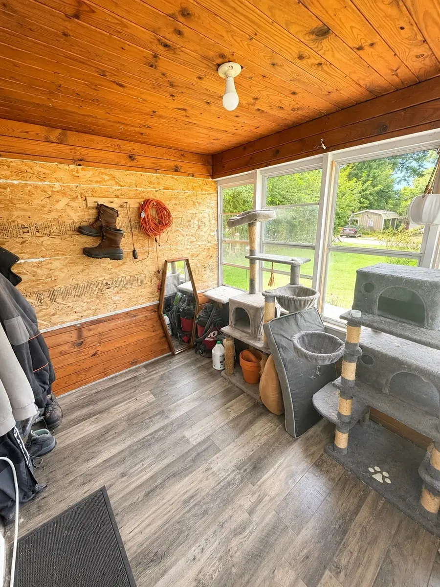 340 Hickory Street, Newton, IA 50208 - #3