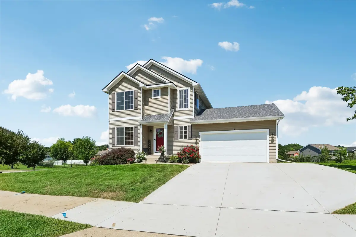 2818 Brockway Drive, Des Moines, IA 50320 - #1