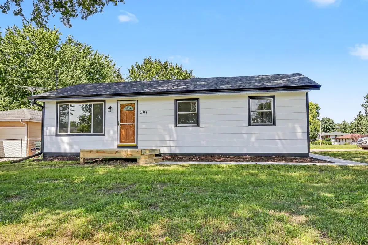 501 W Sherman Street, Monroe, IA 50170 - #1
