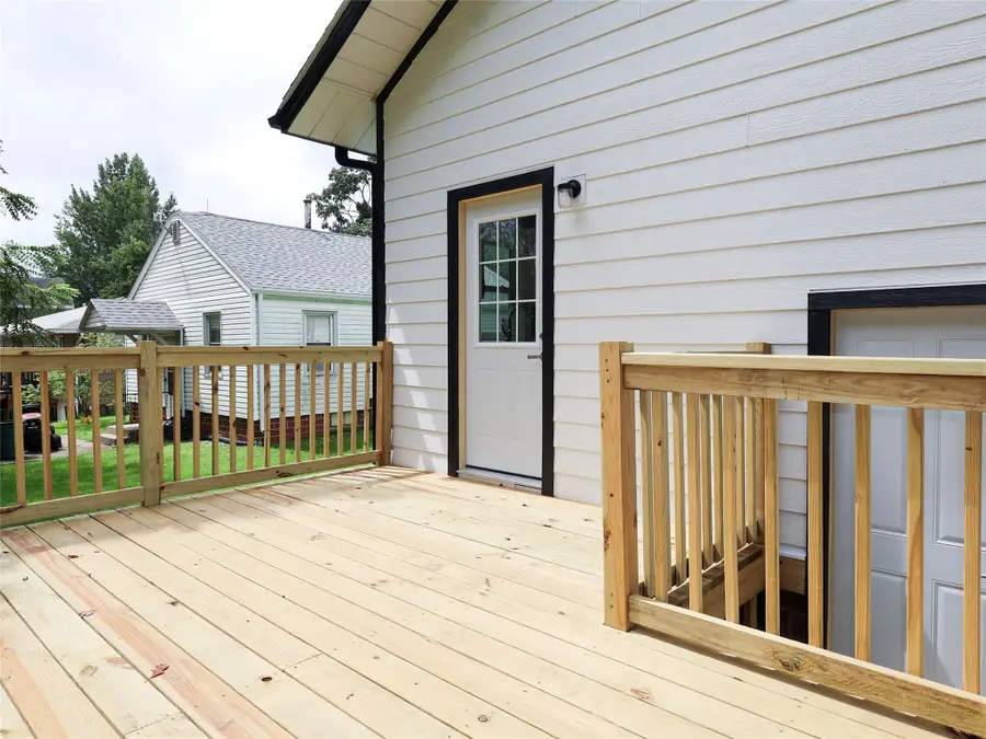 319 N Main Street, Stuart, IA 50250 - #3