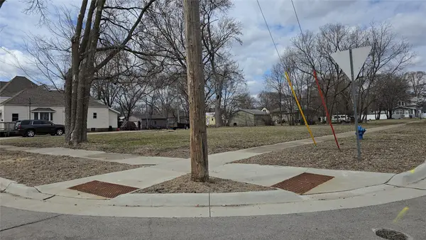 232 Webster Street, Waterloo, IA 50703