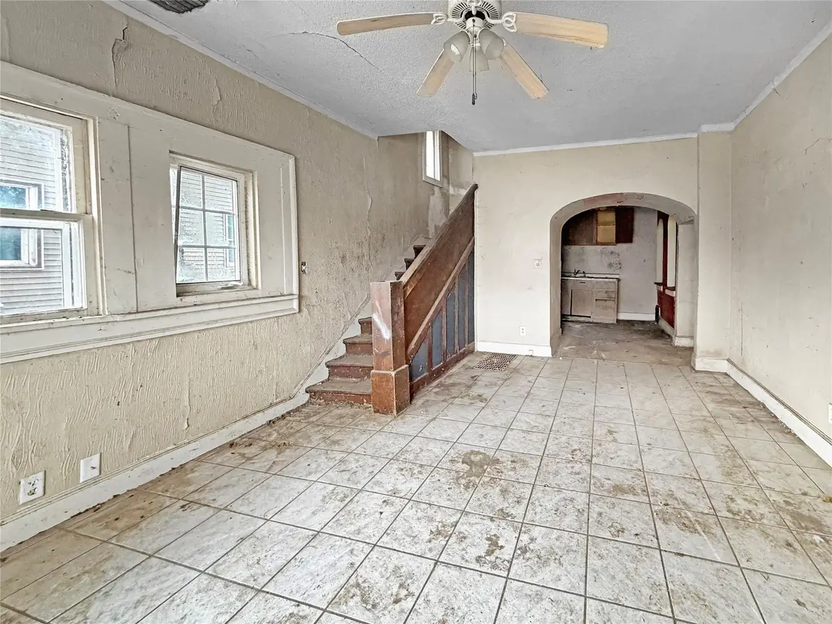 1105 Euclid Avenue, Des Moines, IA 50313 - #1