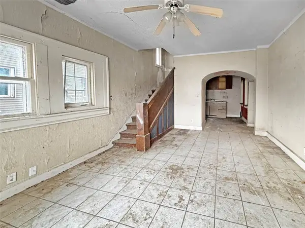 1105 Euclid Avenue, Des Moines, IA 50313