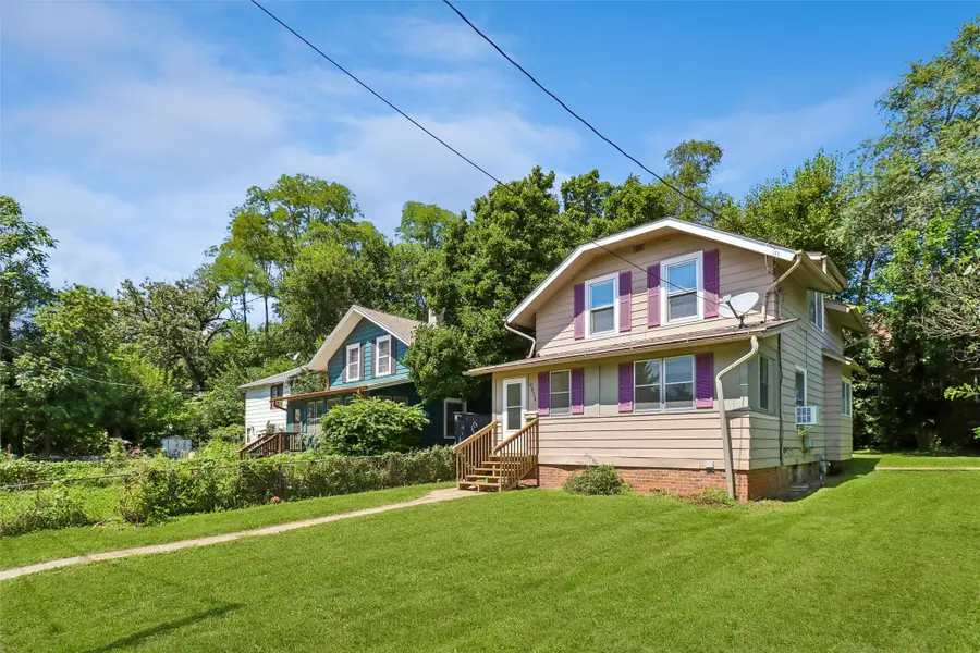 2207 High Street, Des Moines, IA 50312 - #2