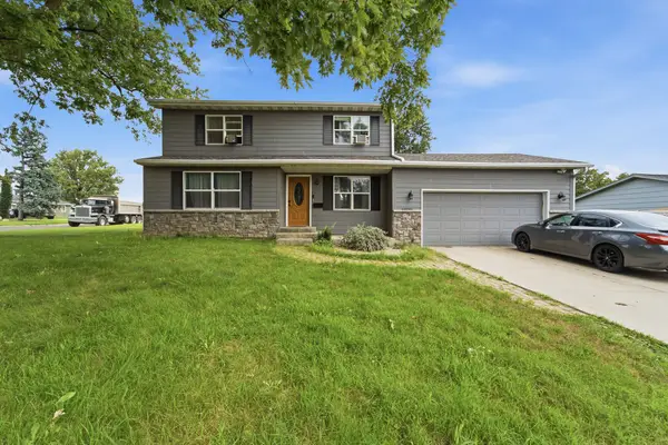 105 Columbus Drive, Marshalltown, IA 50158