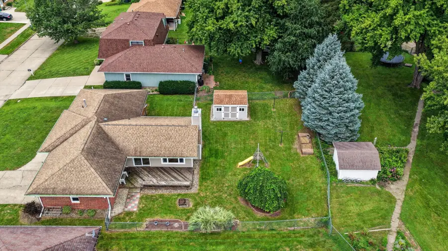 1500 W 6th Avenue, Indianola, IA 50125 - #2