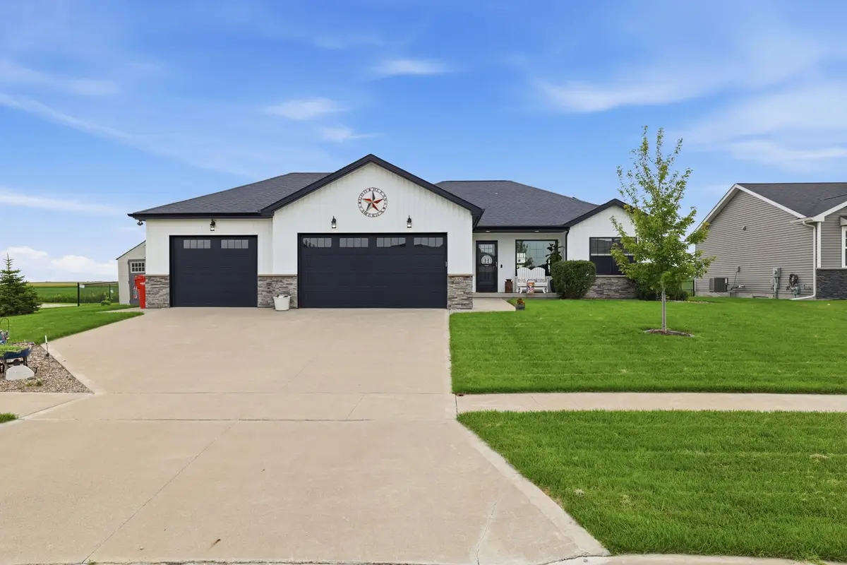 600 11th Avenue, Slater, IA 50244 - #1