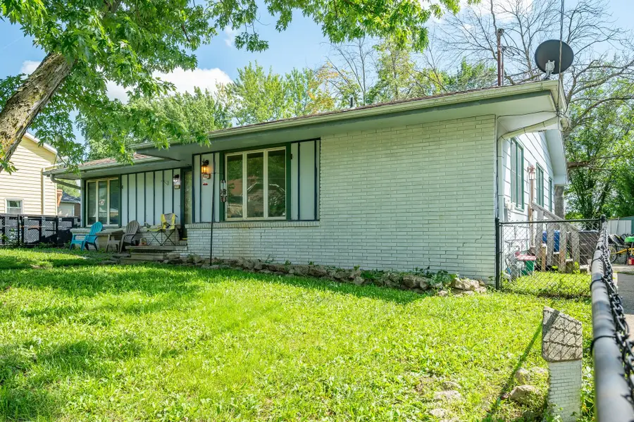 319 E Emma Avenue, Des Moines, IA 50315 - #2