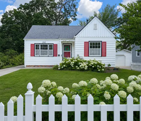 2513 33rd Street, Des Moines, IA 50310