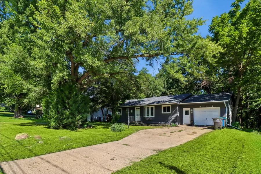 314 E Park Avenue, Des Moines, IA 50315 - #2