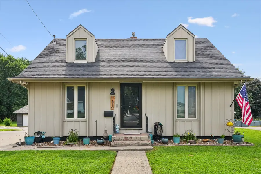 1420 Searle Street, Des Moines, IA 50317 - #2