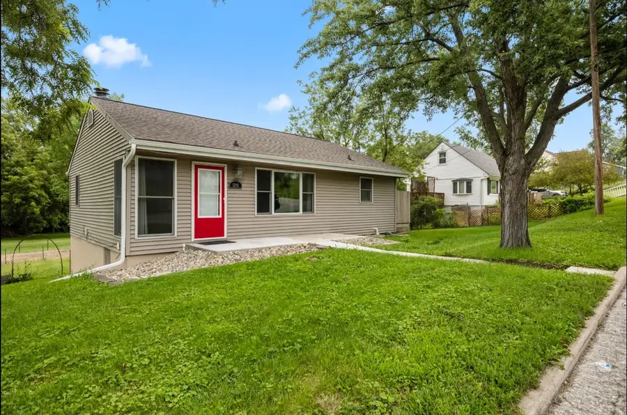 1241 Frazier Avenue, Des Moines, IA 50315 - #2
