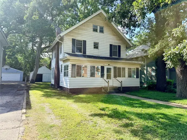 1144 35th Street, Des Moines, IA 50311