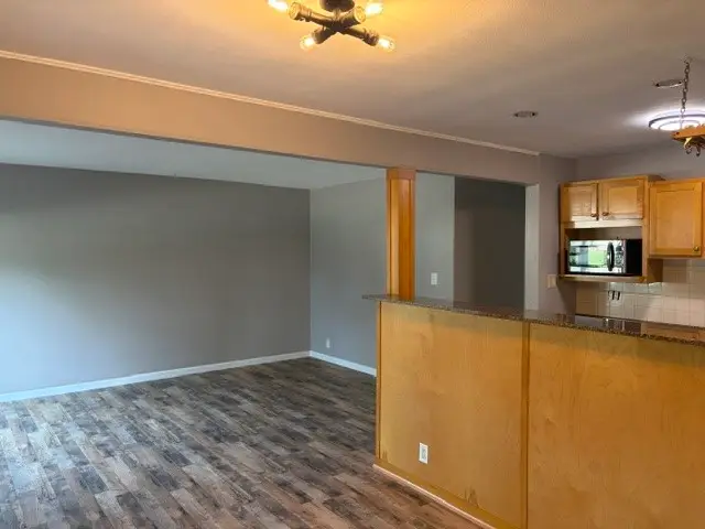 704 Lane Avenue, Norwalk, IA 50211 - #3