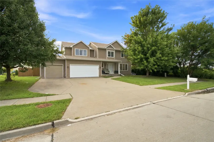 4322 127th Street, Urbandale, IA 50323 - #2