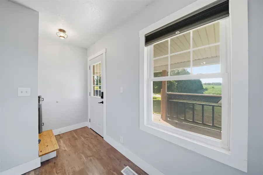 667 Perry Street, Melcher Dallas, IA 50062 - #3