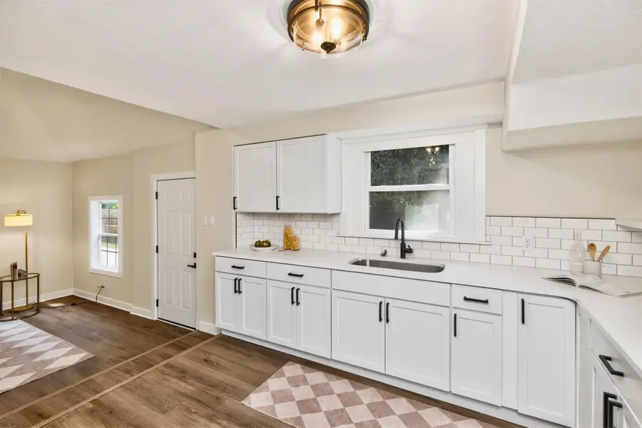 1920 E Walnut Street, Des Moines, IA 50316 - #3