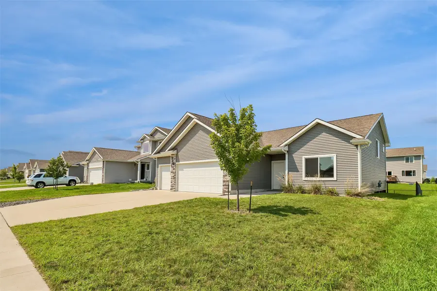 1160 Cedar Street, Waukee, IA 50263 - #2
