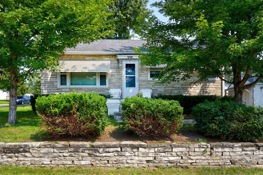 4901 SW 12th Street, Des Moines, IA 50315 - #2