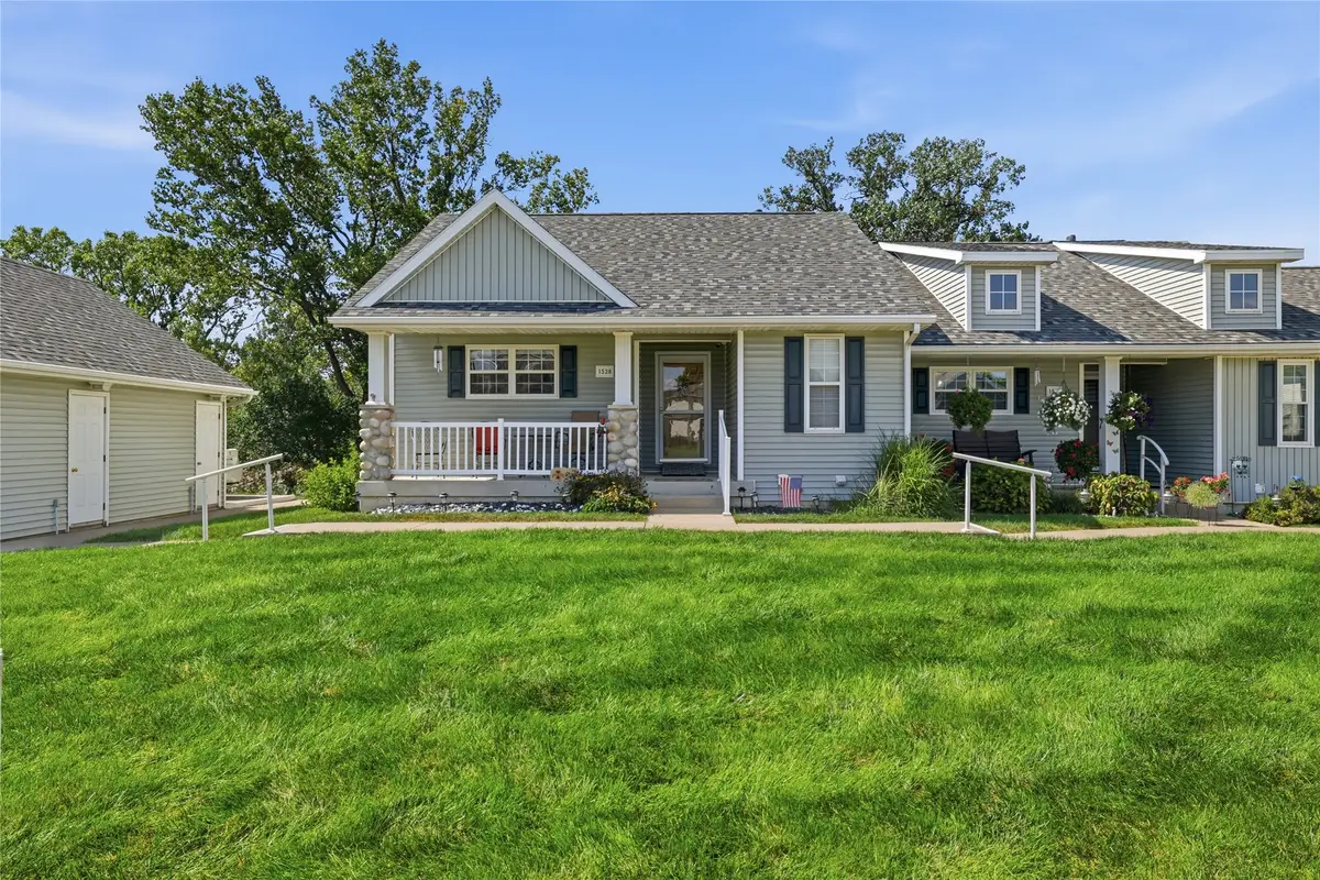 1528 SW Twin Gates Drive, Ankeny, IA 50023 - #1