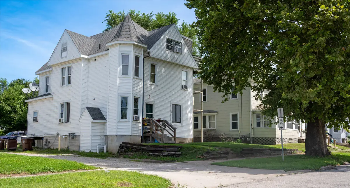 405 W Church Street, Marshalltown, IA 50158 - #1
