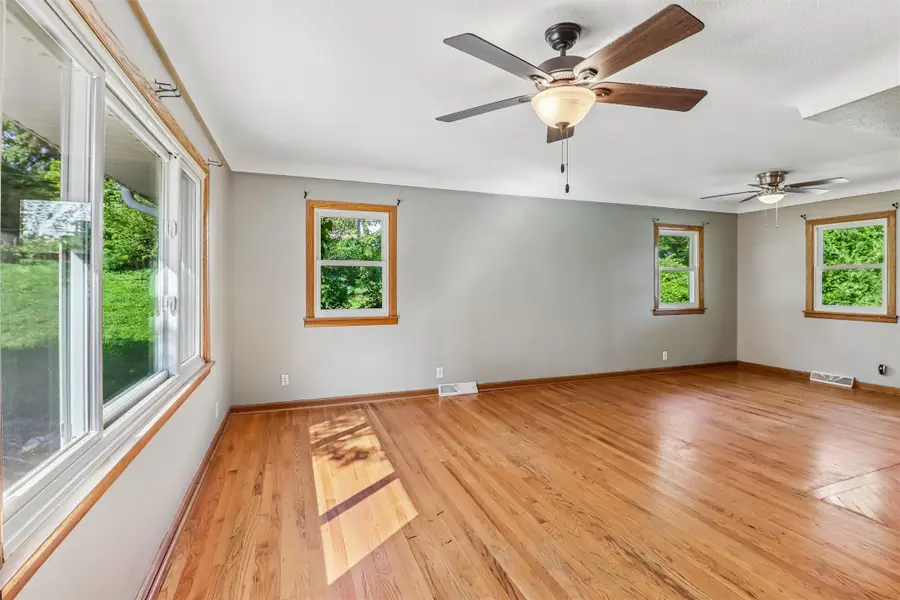 109 Hillside Avenue, Des Moines, IA 50315 - #3