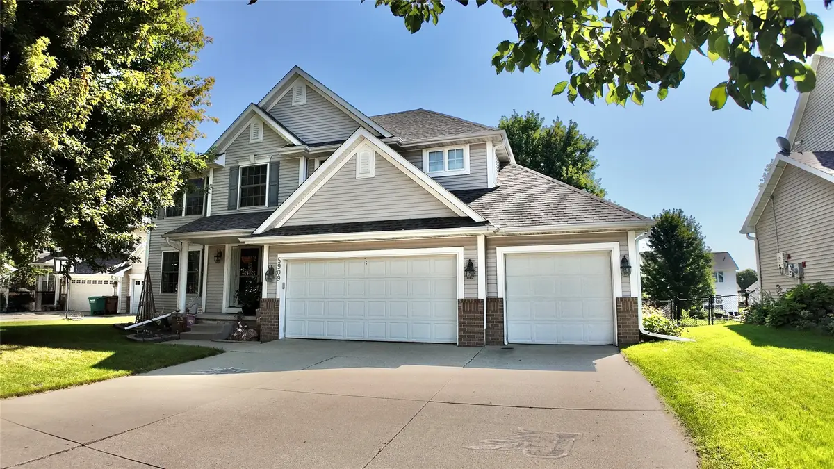5909 NW 96th Court, Johnston, IA 50131 - #1