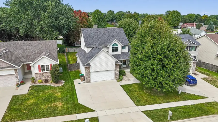 1305 Parkhill Drive, Norwalk, IA 50211 - #2