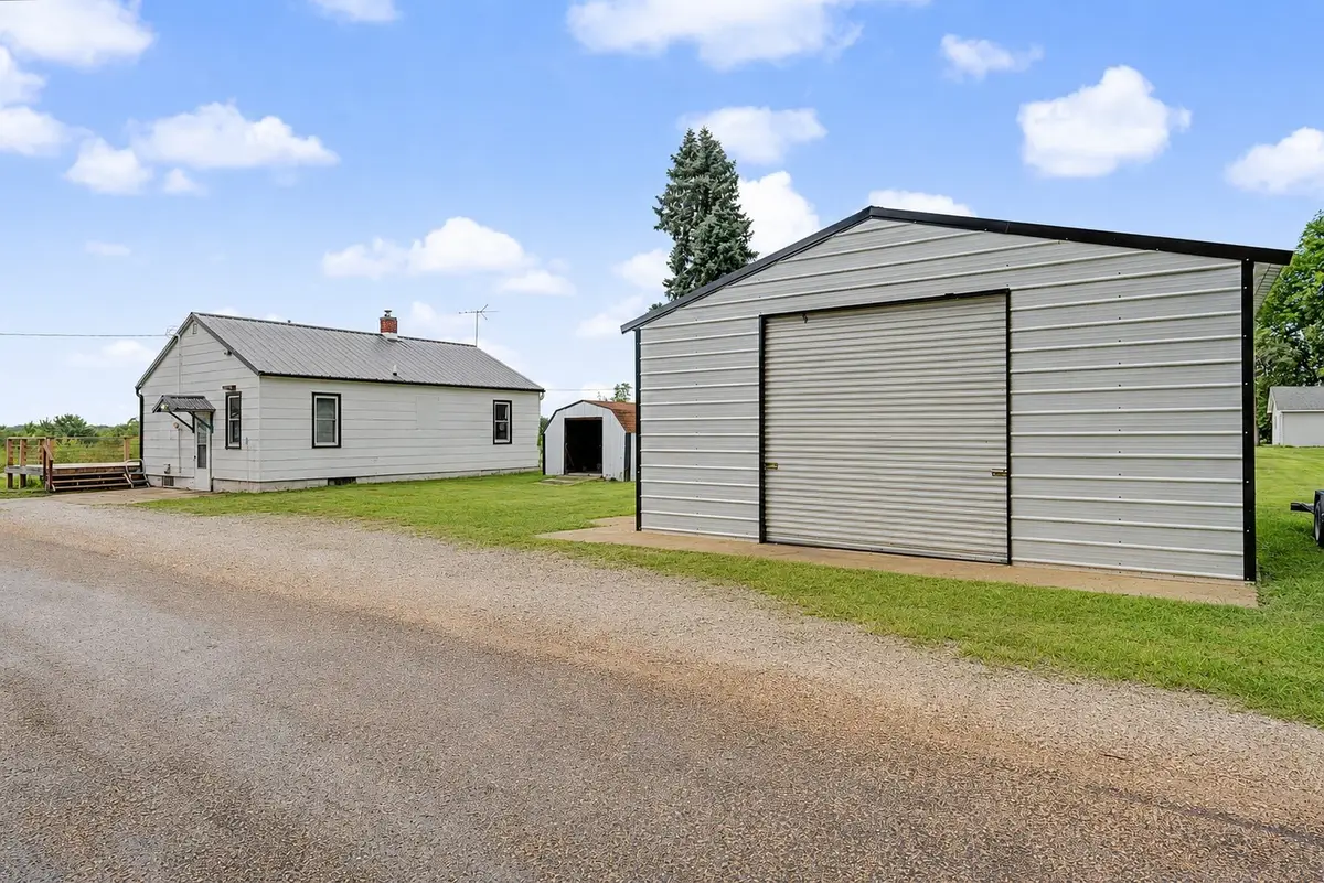 219 S Columbia Street, Columbia, IA 50057 - #1