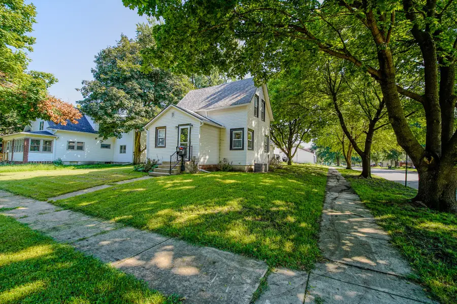 1402 13th Street, Boone, IA 50036 - #2