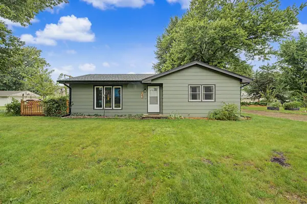121 S Sycamore Street, Cambridge, IA 50046