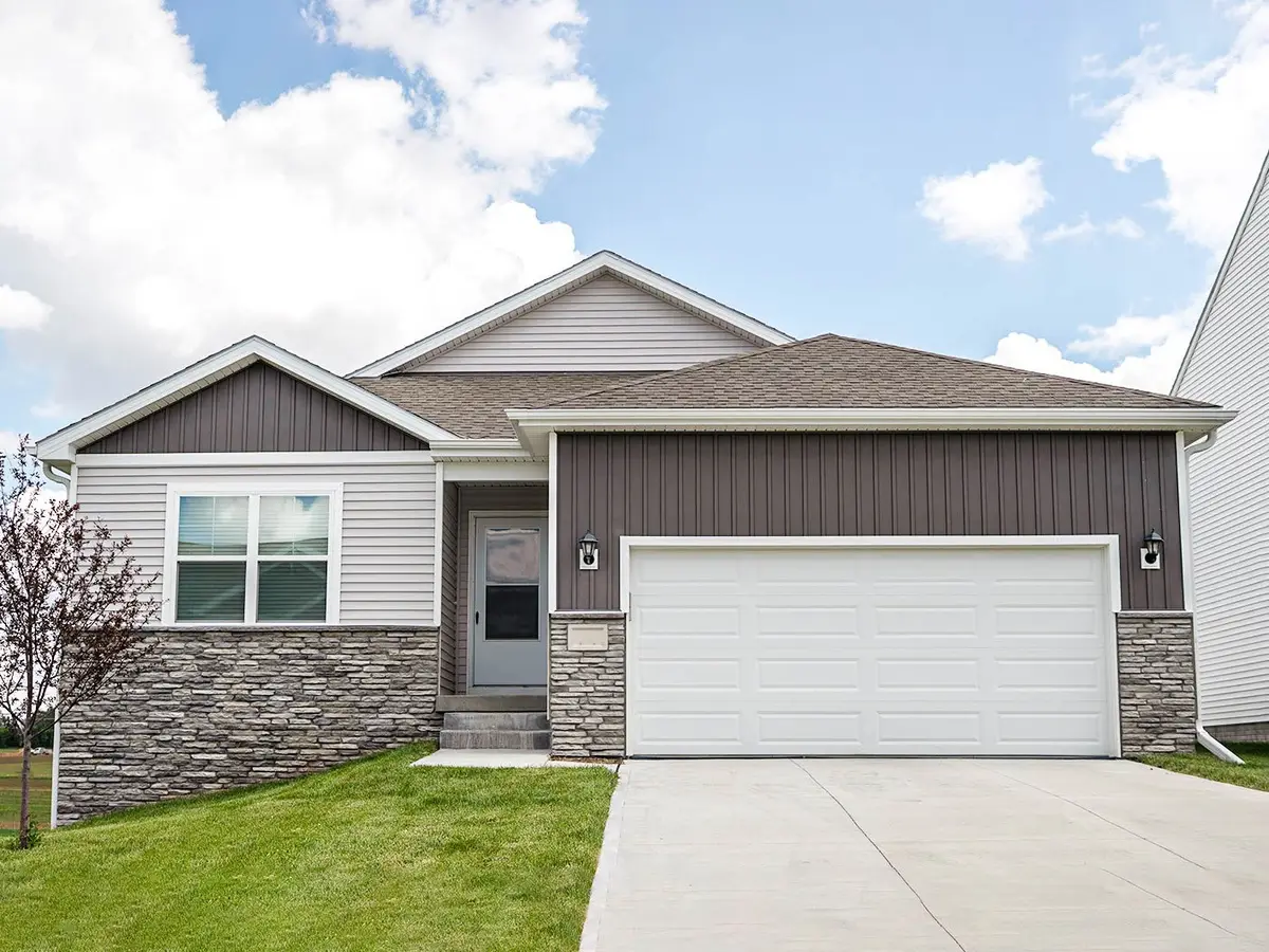 4033 NE 12th Street, Ankeny, IA 50021 - #1