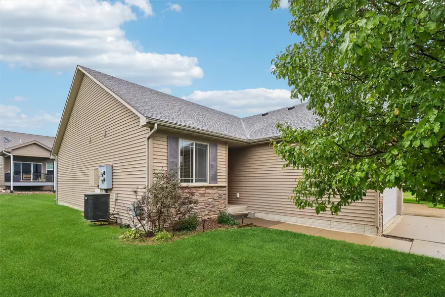 1130 NE Ford Lane, Ankeny, IA 50021 - #2
