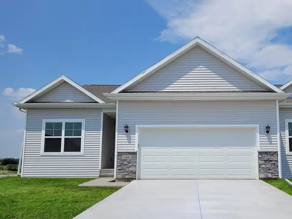 2978 Lake Hill Drive, Des Moines, IA 50320