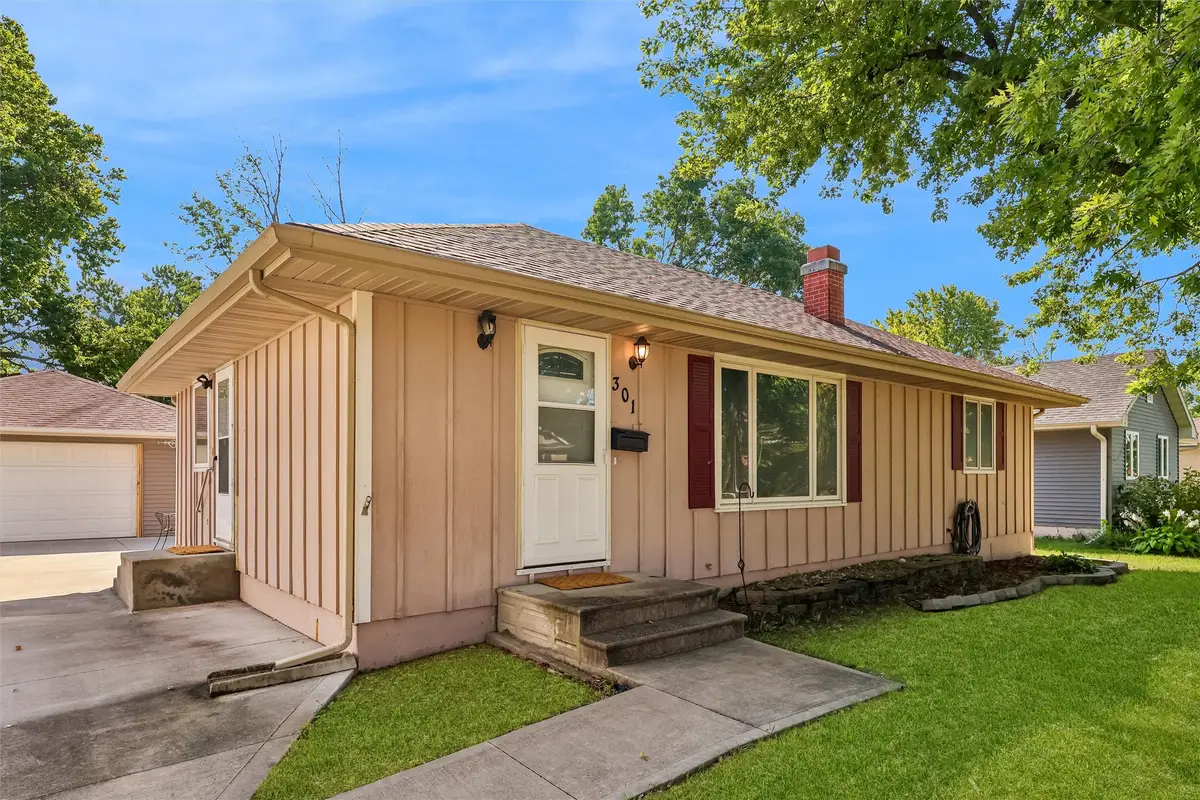 301 NW Beechwood Street, Ankeny, IA 50023 - #1