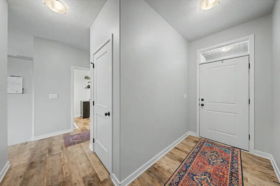 1209 E 28th Street, Norwalk, IA 50211 - #3