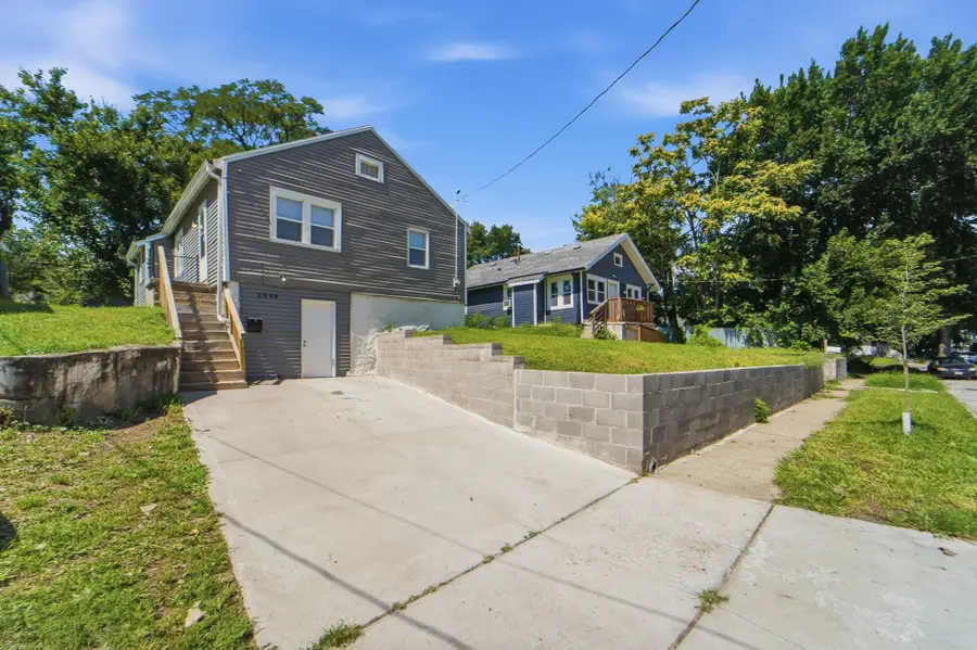 2008 22nd Street, Des Moines, IA 50310 - #3