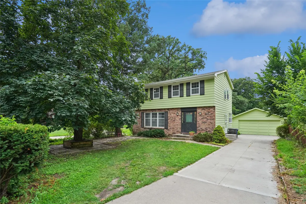3612 38th Street, Des Moines, IA 50310 - #1