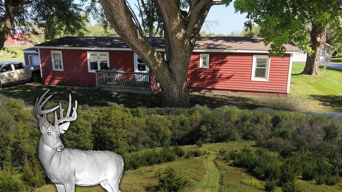 615 NE 2nd Street, Stuart, IA 50250 - #1