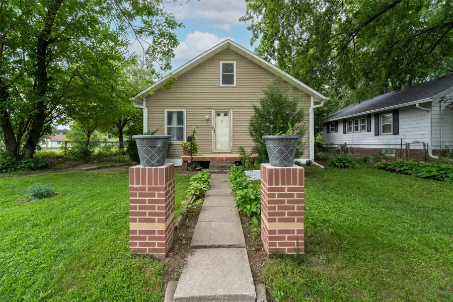 3210 Columbia Street, Des Moines, IA 50313 - #2